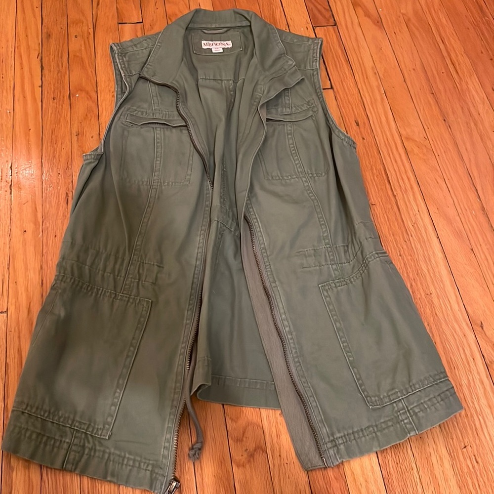 Merona green vest. Size XS